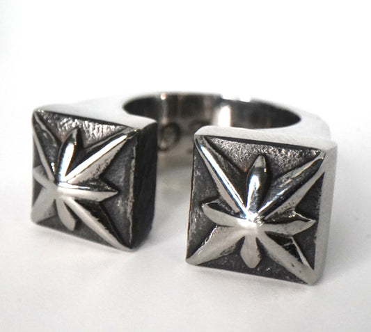 Double Daze Ring